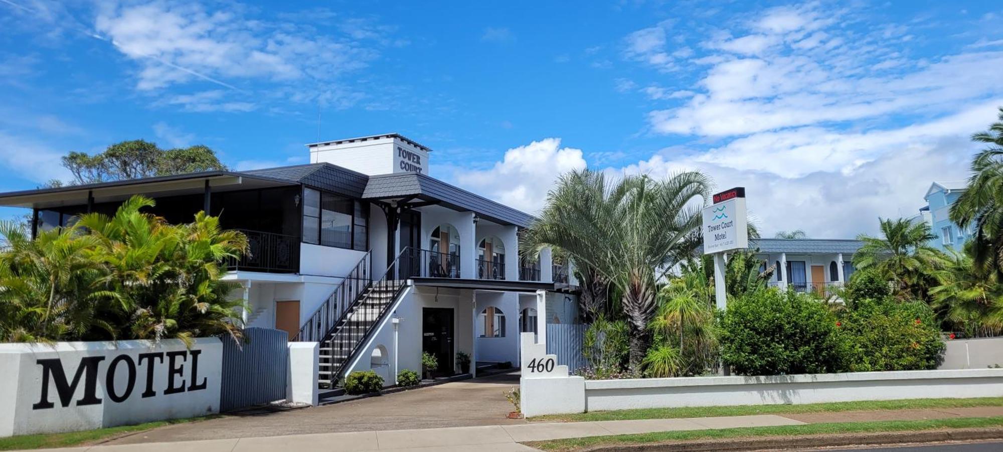 Tower Court Motel - Adults Only Haven Харві-Бей Екстер'єр фото